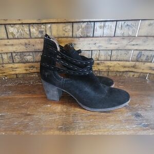 Frye Black Booties Size 7.5